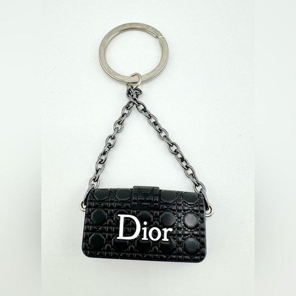 Accessories - Lux Novelty Black Keychain